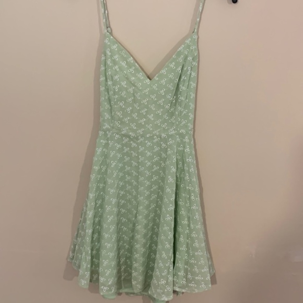 NWT Windsor sage mini dress size small